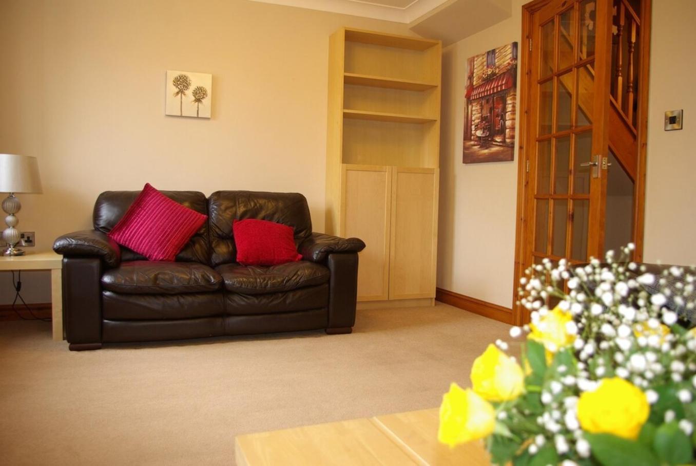 Portland Mews - 3 Bed Holiday Home By Premier Serviced Accommodation Leek Exterior foto
